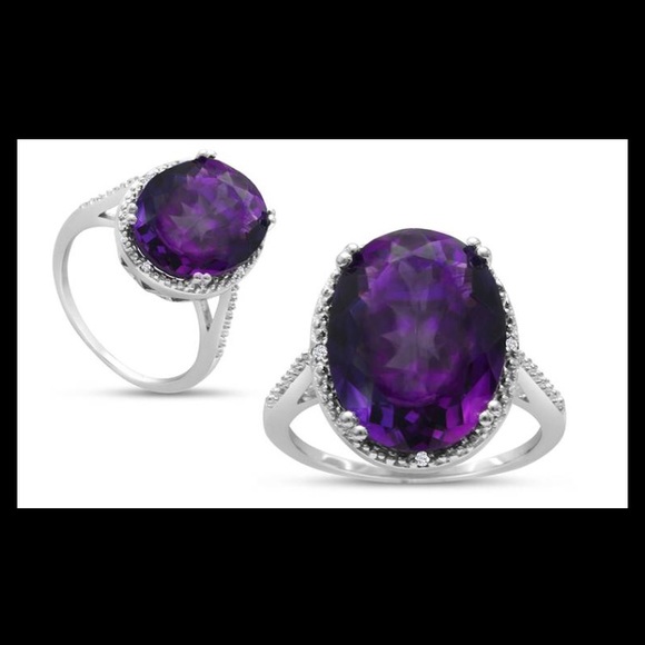 Jewelry - 8 Ct Oval-Cut Amethyst Diamond 💎 Ring